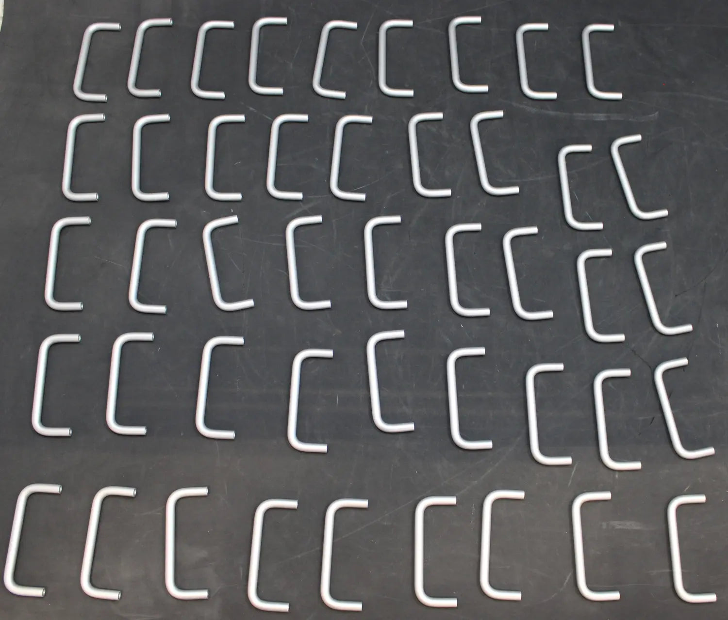 B-Ware Mentor Tragegriff Griff Aluminium 32801301 131 X 11 X 50 Mm 44 Stück - 2050000066368