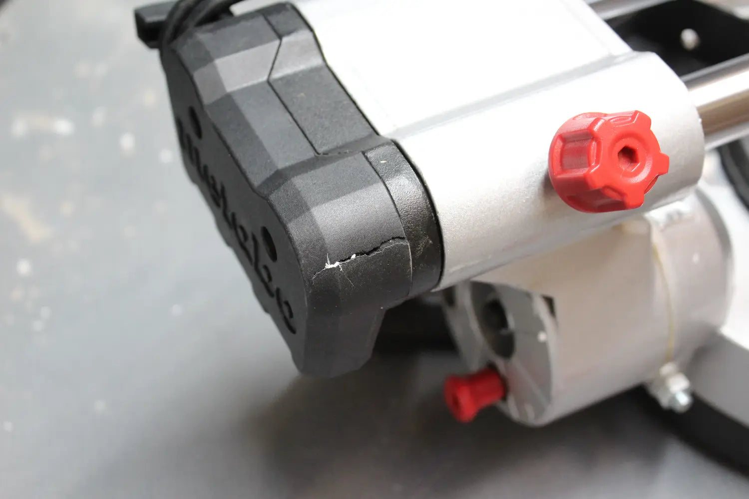 B-Ware Metabo 613216000 Kappsäge Säge Gehrungssäge Kapp Säge Kapp Siehe Text/Foto - 4061792218185