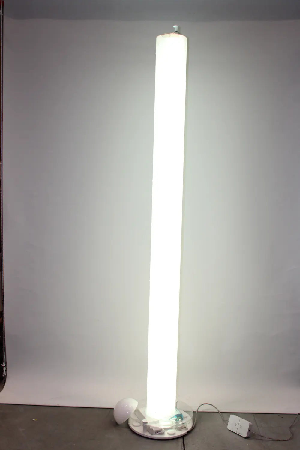 C-Ware Artemide Led Stehleuchte Lampe Metacolor Appsteuerung Bluetooth Siehe Text/Fotos - 8052993061270