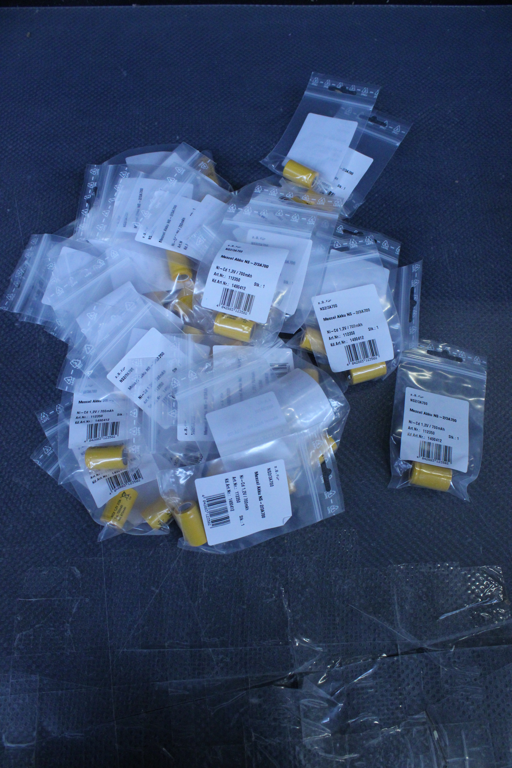 B-Ware Mexcel D 2/3 A700 Spezial Akku Batterie 2/3 A Flat Top Ni Cd 1.2 V 700 42 Stück - 4042883123502