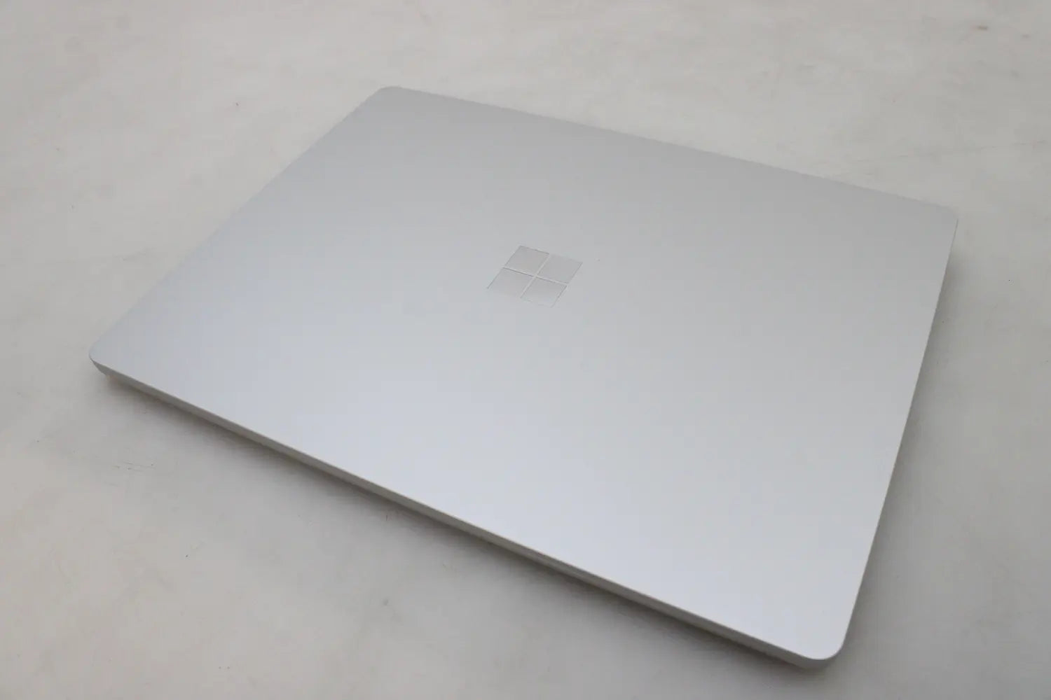 B-Ware Microsoft Surface Laptop Go 12,45 Zoll Notebook Intel Core I5 Siehe Text/Foto - 889842667820
