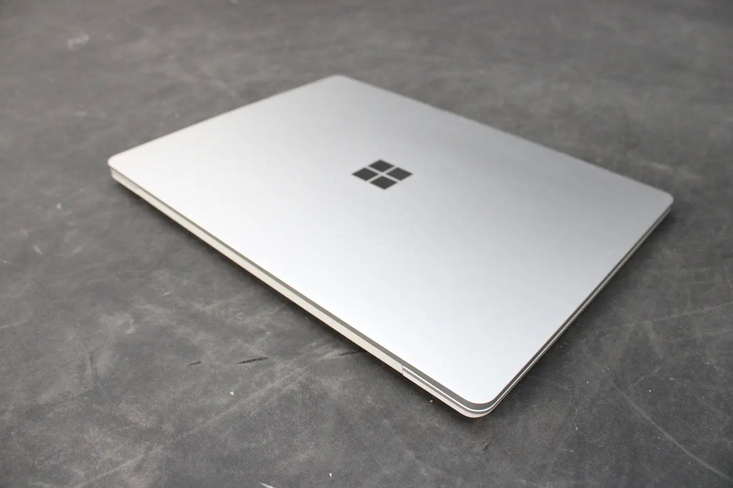 B-Ware Microsoft Surface Laptop Go 12,45 Zoll Notebook Intel Core I5 Siehe Text/Foto - 889842667820