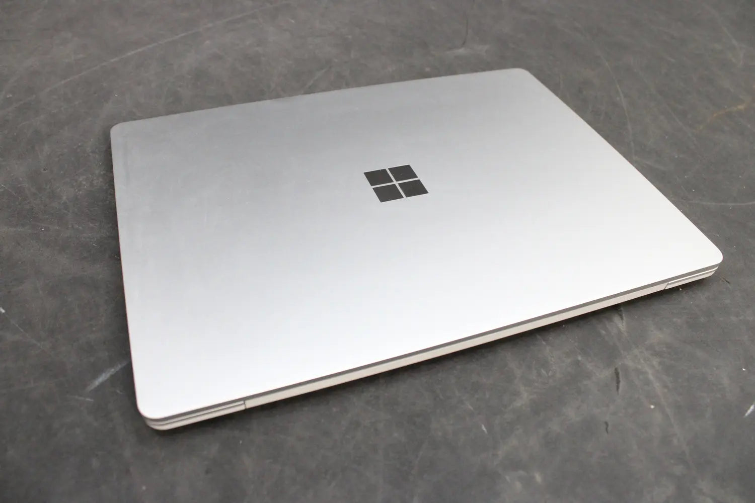 B-Ware Microsoft Surface Laptop Go 12,45 Zoll Notebook Intel Core I5 Siehe Text/Foto - 889842667820