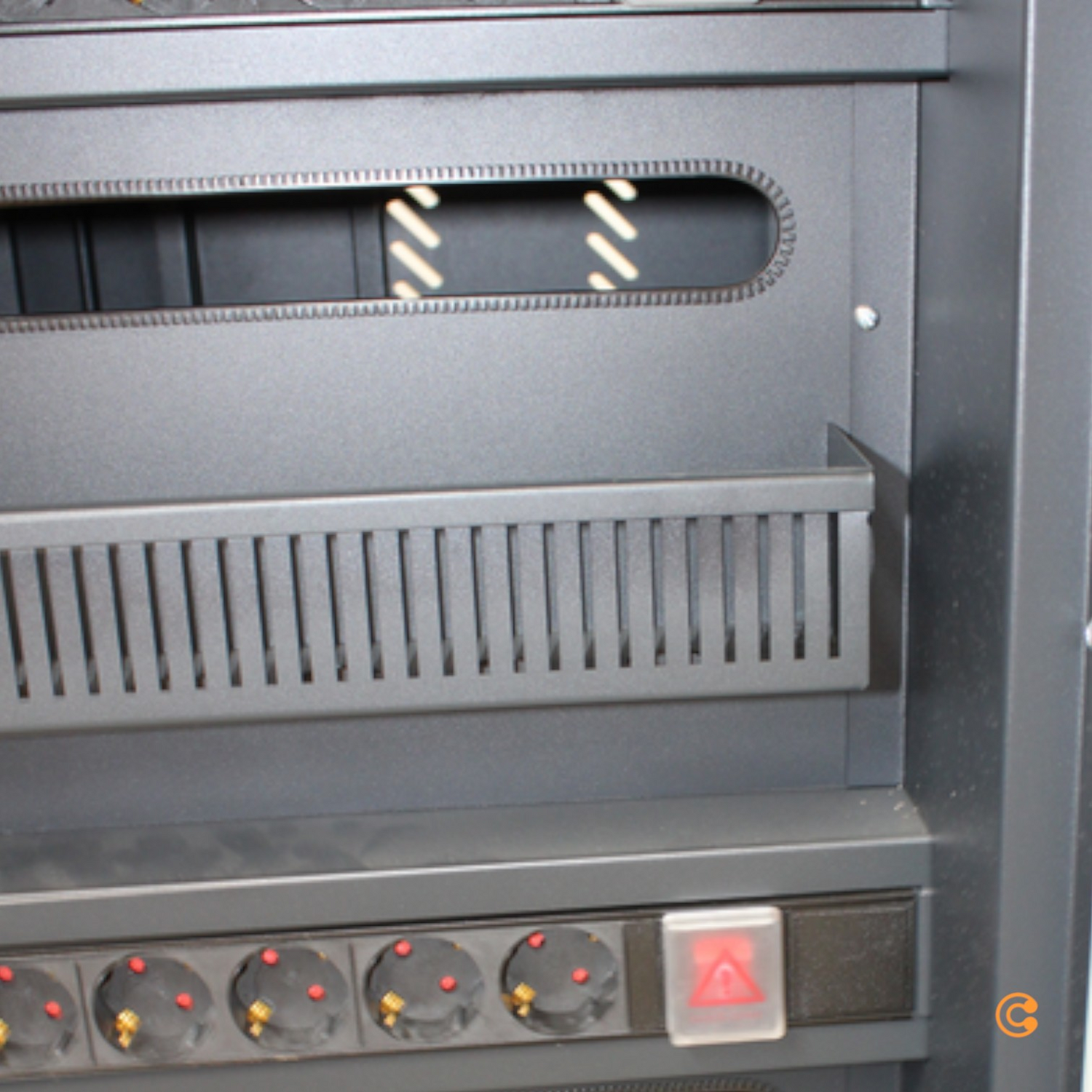 Digitus Dn 45002 Lade  Und Managementsystem Mobiles Ladesystem Siehe Text/Fotos B-Ware - 4016032477617