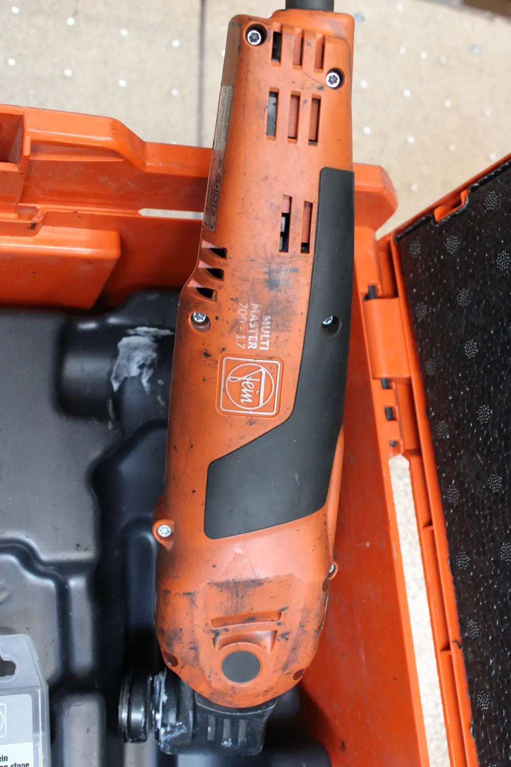 D-Ware Fein Multi Master Werkzeug Multifunktionswerkzeug Mm 700 1.7 Aut Defektware - 4014586897967