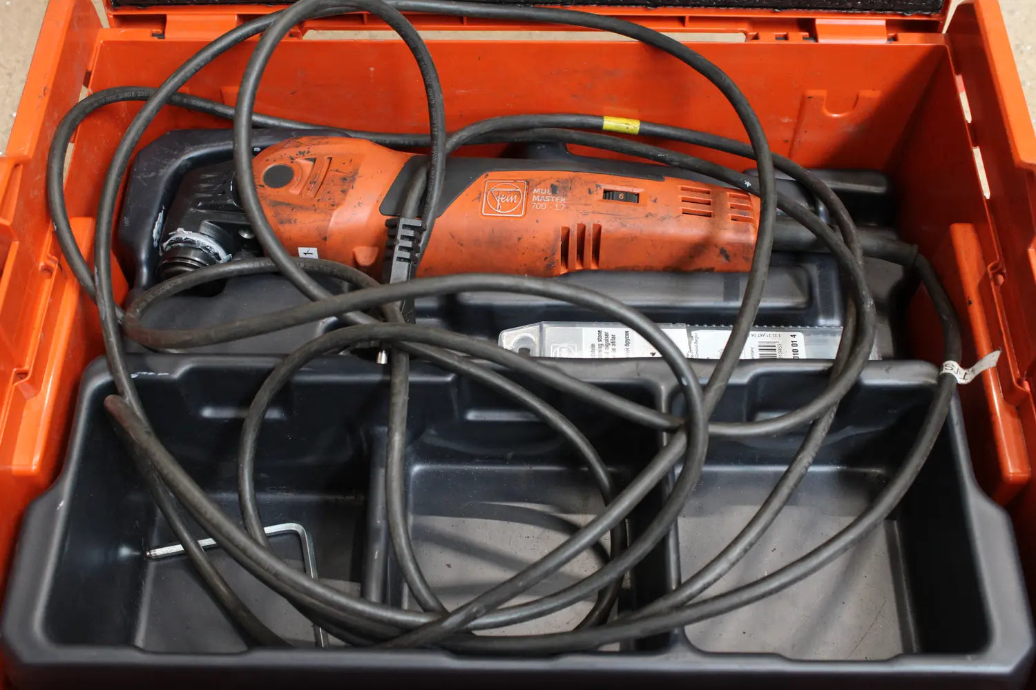 D-Ware Fein Multi Master Werkzeug Multifunktionswerkzeug Mm 700 1.7 Aut Defektware - 4014586897967