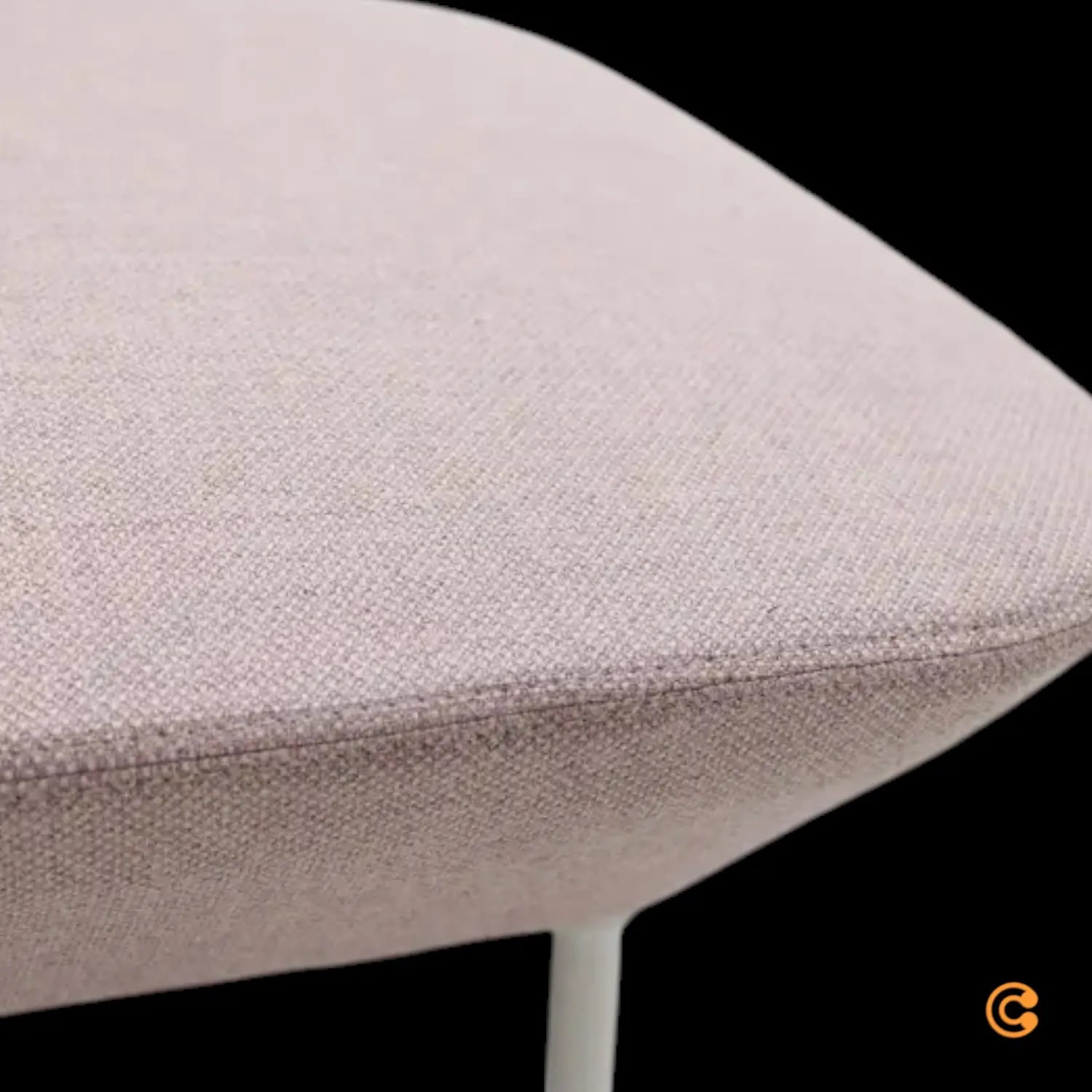 B-Ware Muuto Sitzhocker Fußhocker Oslo Pouf Rosa Offwhite Sitzpouf Hocker 45x100x73cm  - 5713298404864