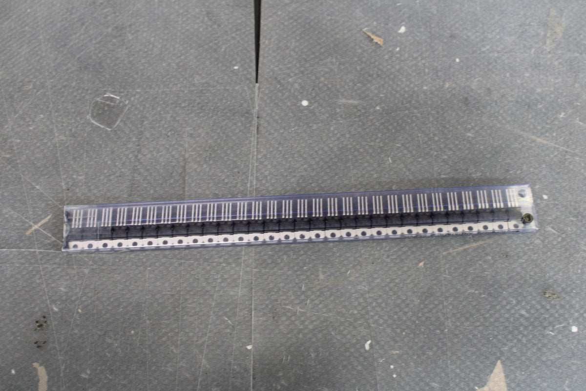 STMicroelectronics MOSFET Transistor STP9NK60Z TO 220 Schalter N Kanal 30 STÜCK - 2050009795665