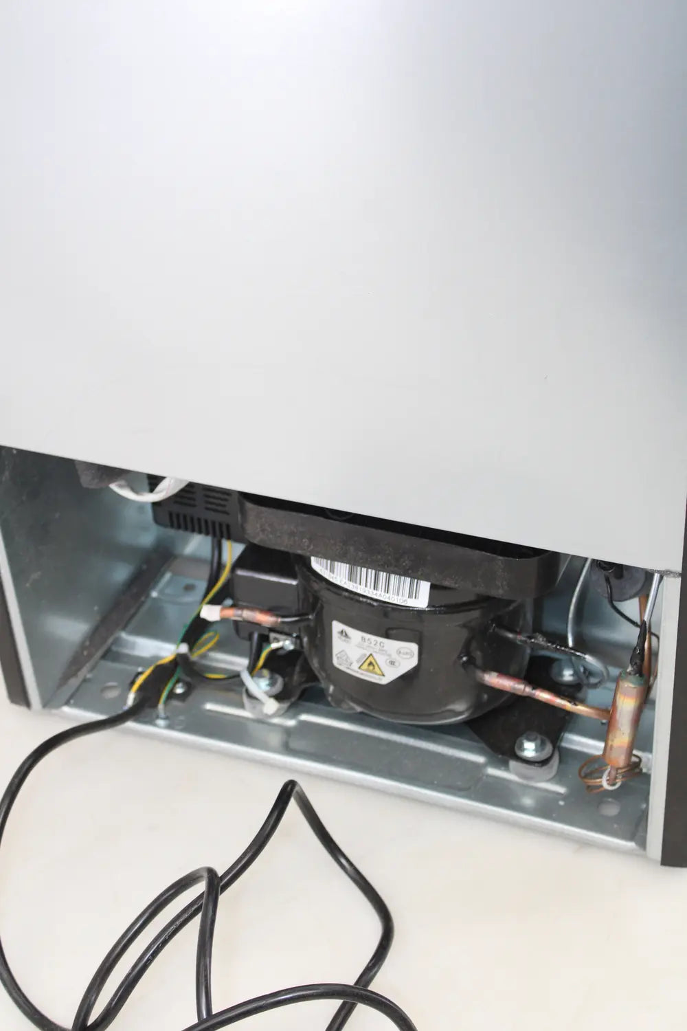 C-Ware N8 Werk Weinkühlschrank Getränkekühler Wein 28 Flaschen Siehe Text/Foto - 4052926039639