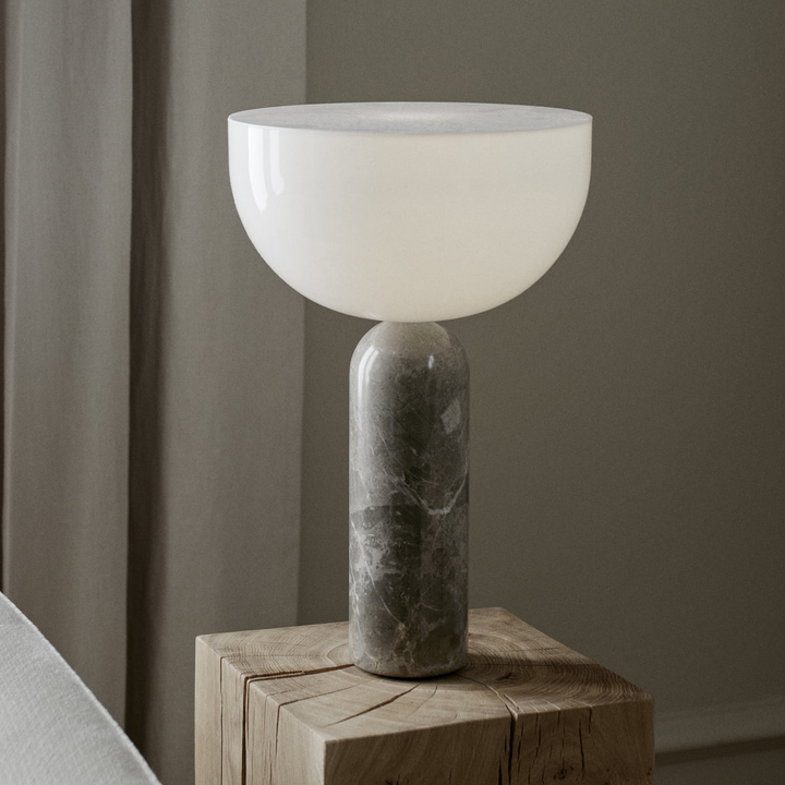 New Works Tischleuchte Leuchte Lampe Kizu Weiß Marmor Acrylglas Groß B-Ware - 5712826204108