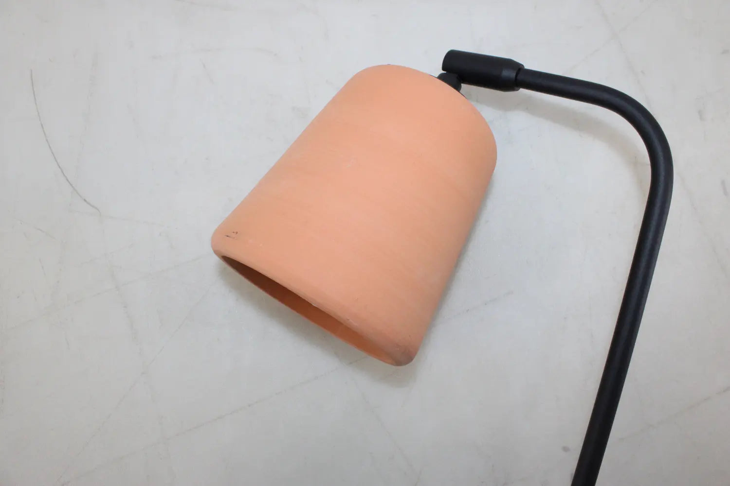 C-Ware New Works Tischleuchte Lampe Terrakotta 19x45x25 Cm Leuchte Spot Siehe Text/Foto - 5712826201404