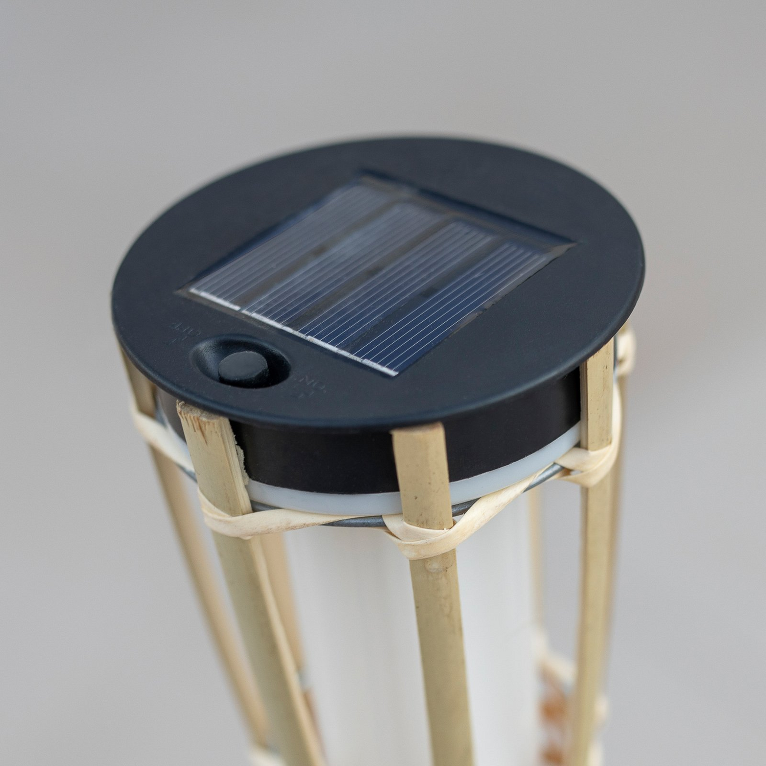 B-Ware Newgarden Hiama Gartenfackel Solarlampe Led Bambus Holz Warmweiß 3 Stück - 8435578506906