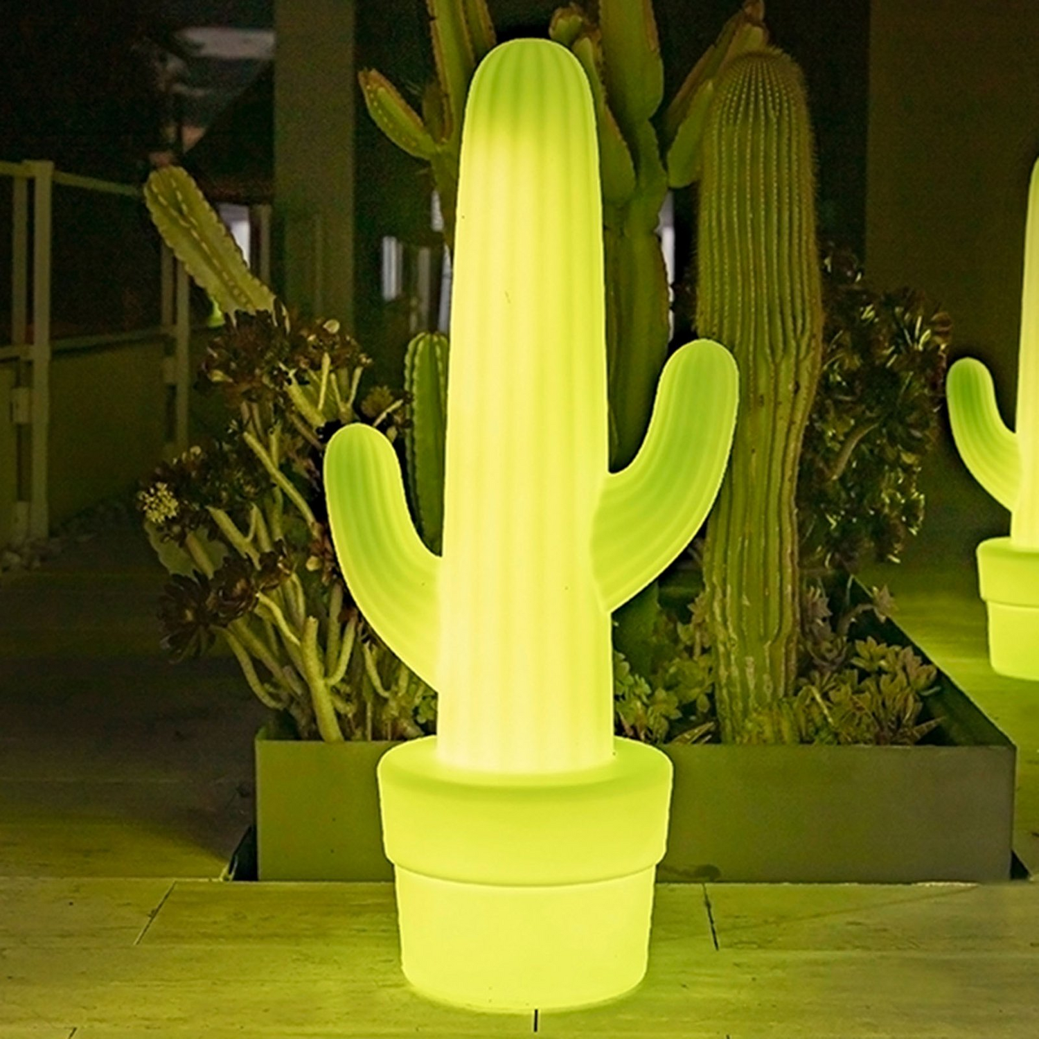 Newgarden Kaktus Stehleuchte Lampe Outdoor Limonengrün Gartenleuchte Leuchte B-Ware - 8436558745346