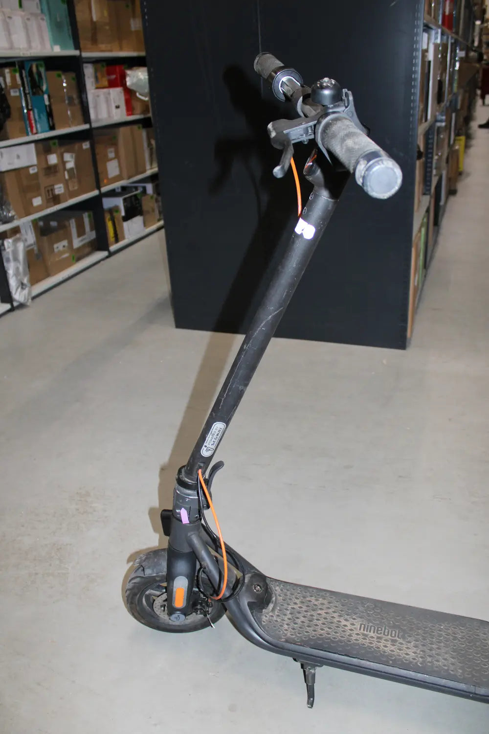 D-Ware Segway Ninebot F2 Plus D E Scooter Li Ion Straßenzulassung E Roller Defektw338