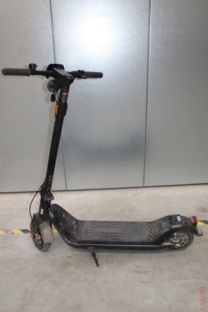 D-Ware Niu K Qi3 Sport E Scooter Li Ion Straßenzulassung Deutschland Scooter Defektware