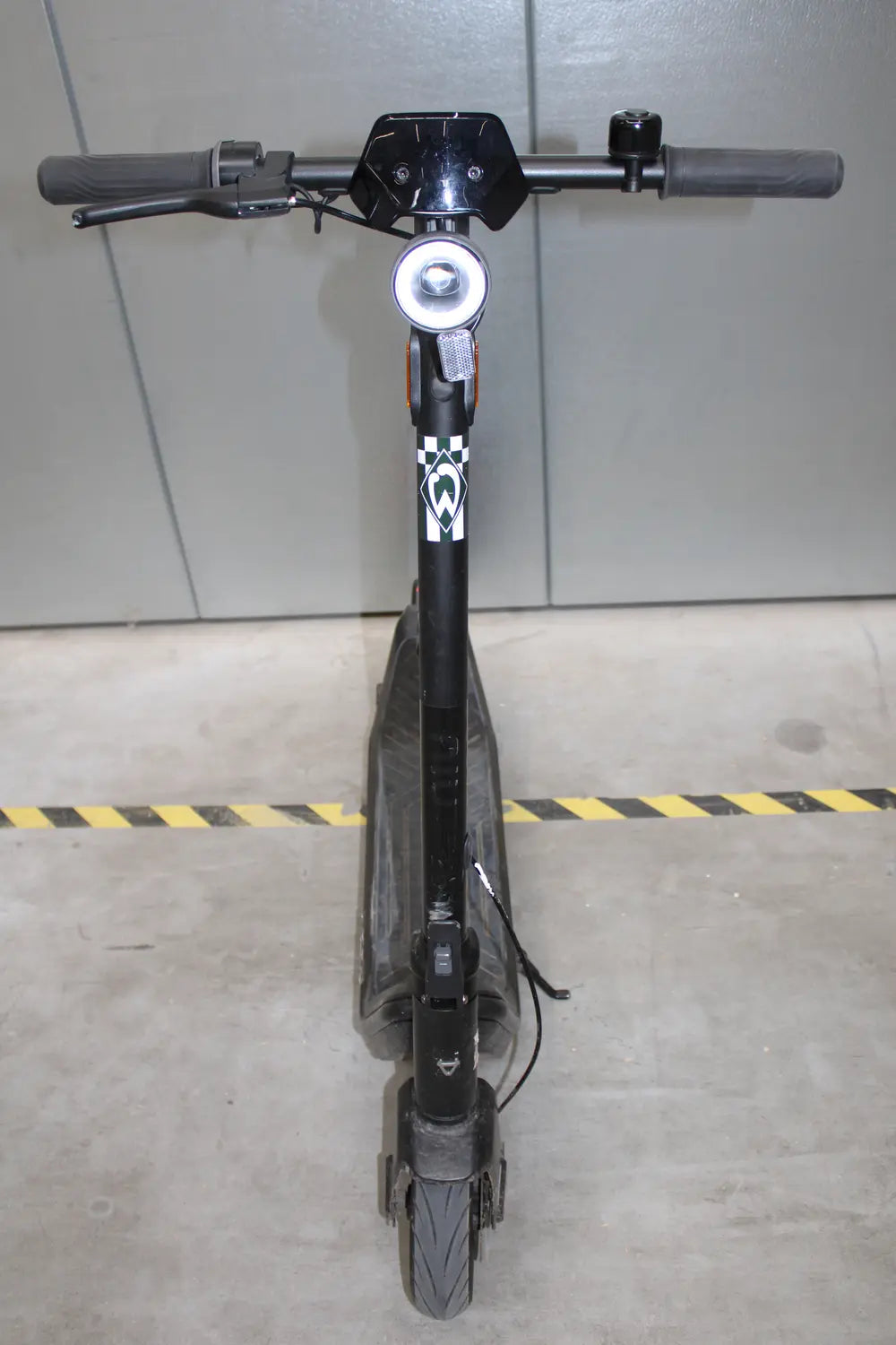D-Ware Niu K Qi3 Sport E Scooter Li Ion Straßenzulassung Deutschland Scooter Defektware - 6972782764408