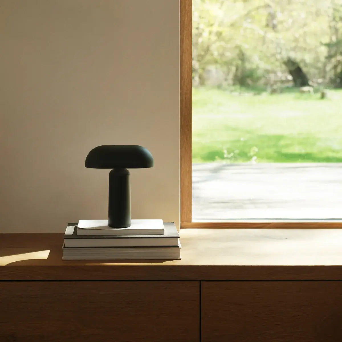 B-Ware Normann Copenhagen Tischleuchte Akku Porta Led Grün Tragbar Dimmbar 23,5 Cm Usb - 5715396080394