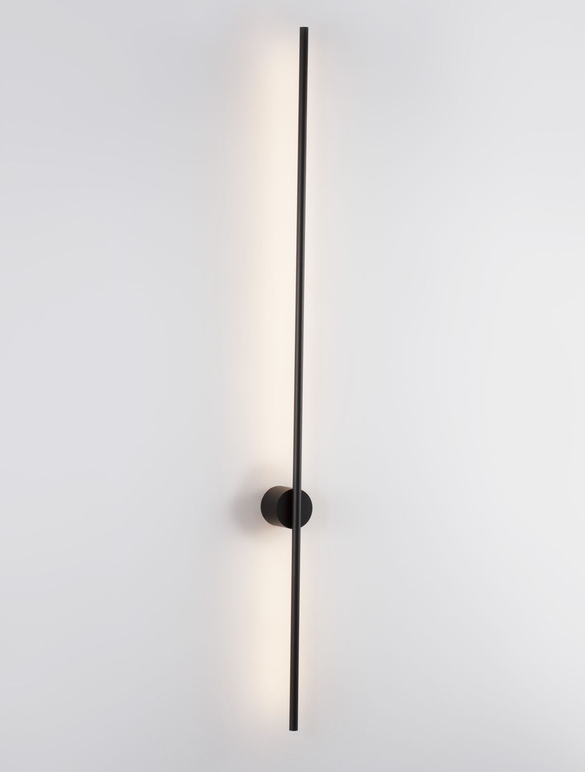 Nova Luce Wandleuchte Wandlampe LED ADEN Schwarz Warmweiß Wohnzimmer 120 cm 20 W - 5212017431523