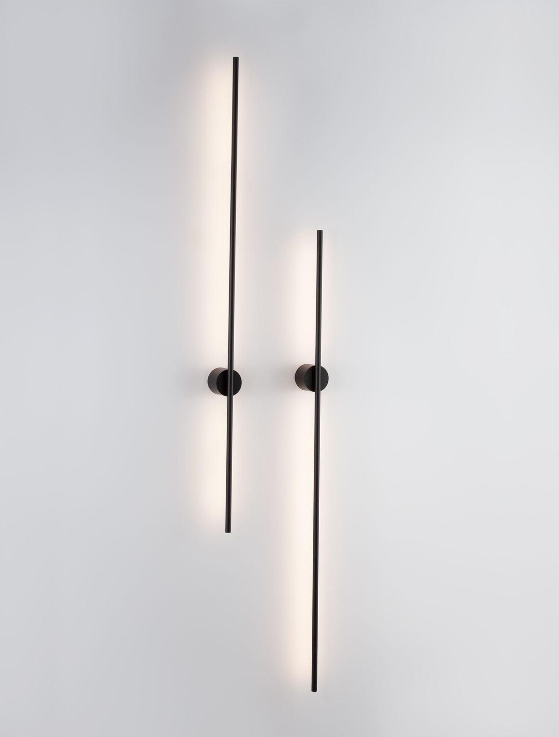 Nova Luce Wandleuchte Wandlampe LED ADEN Schwarz Warmweiß Wohnzimmer 120 cm 20 W - 5212017431523