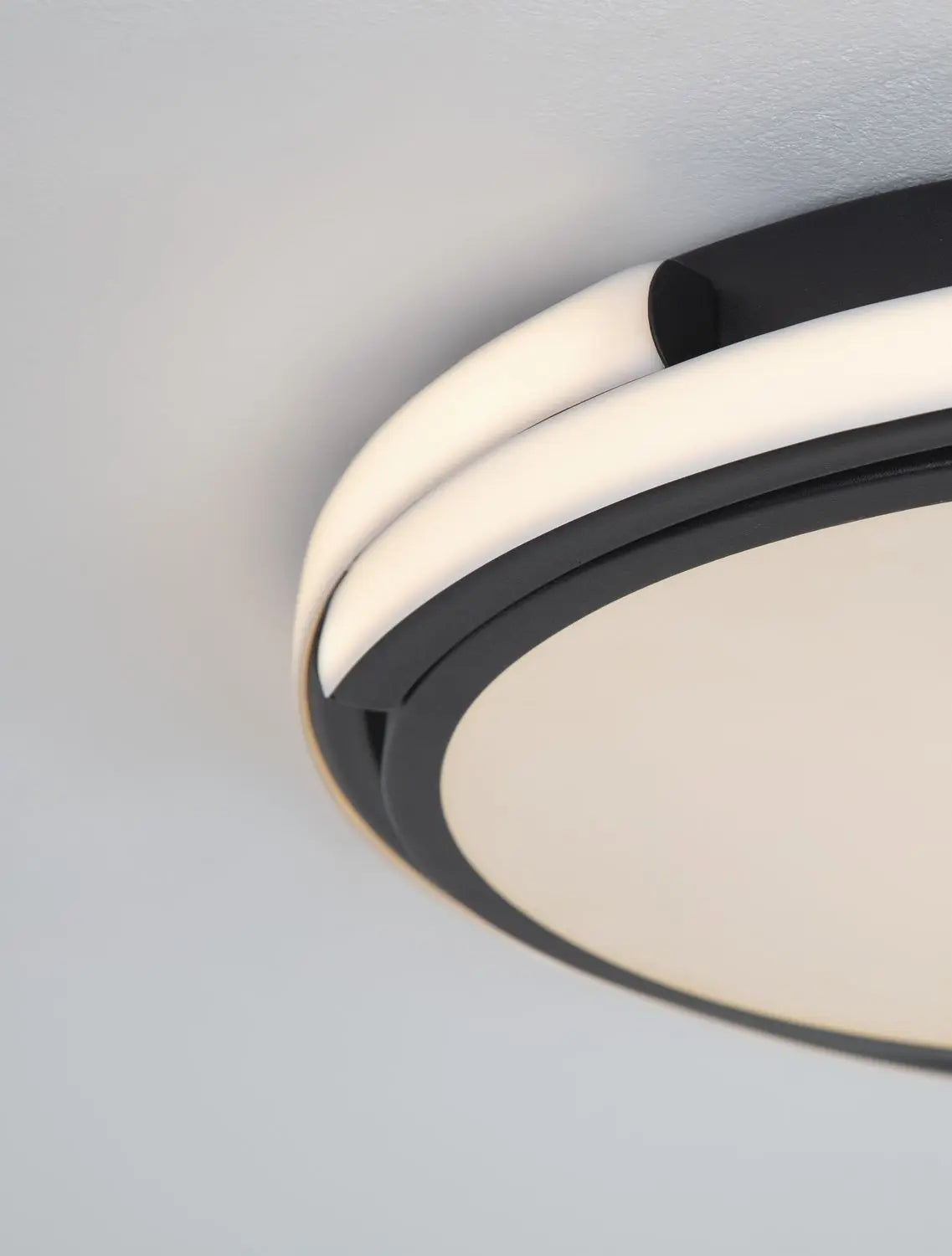 B-Ware Nova Luce Deckenleuchte Deckenlampe Led Odrey Schwarz Warmweiß 40 Cm 22 W Lampe - 5212017431554