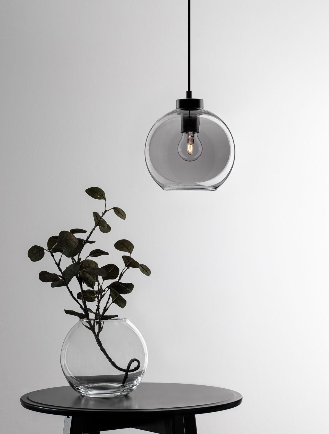 Nova Luce Pendelleuchte Hängeleuchte PALMER E27 LED Schwarz dimmbar Glas Ø 20cm - 5212017430946