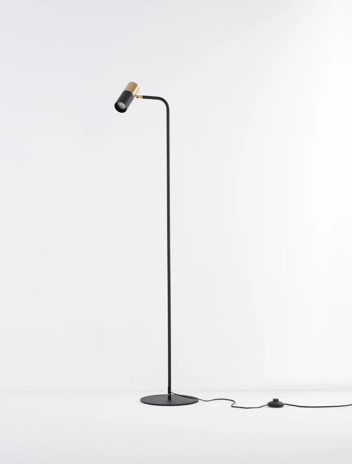 B-Ware Nova Luce Stehlampe Standleuchte Pongo Gu10 Led Schwarz Dimmbar Leuchte 135 Cm - 5212017441799