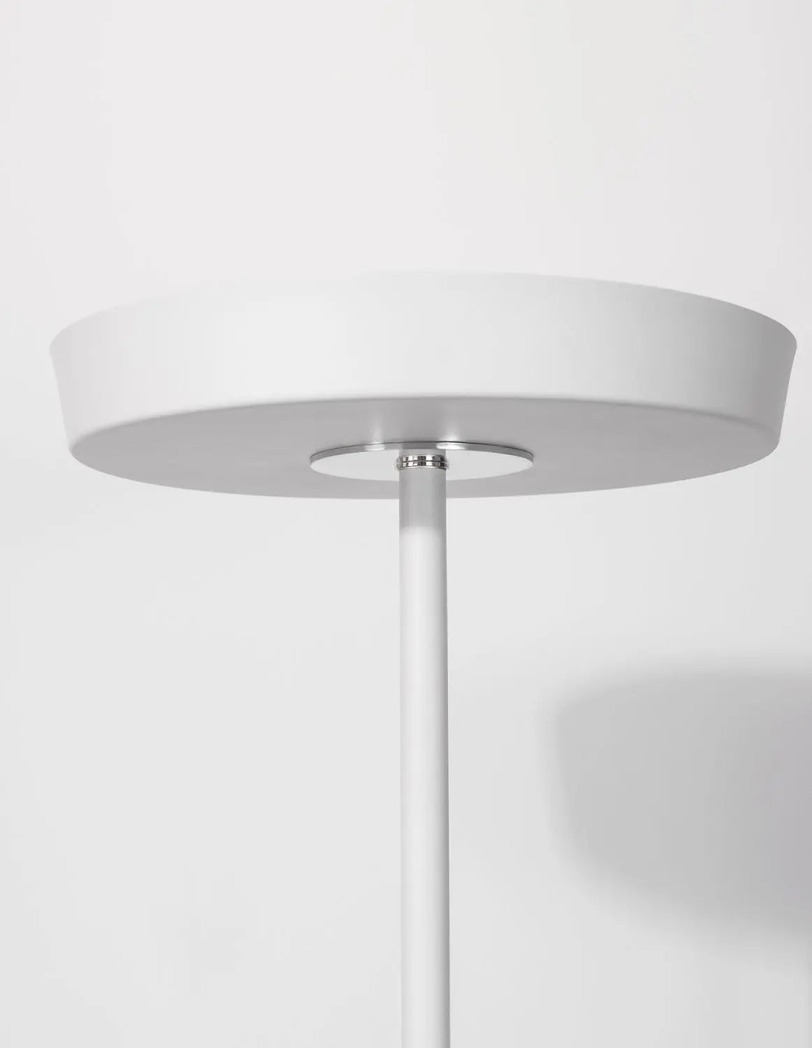 B-Ware Nova Luce Stehlampe Standleuchte Led Viti Weiß Warmweiß Beleuchtung 170 Cm 18 W - 5212017426451