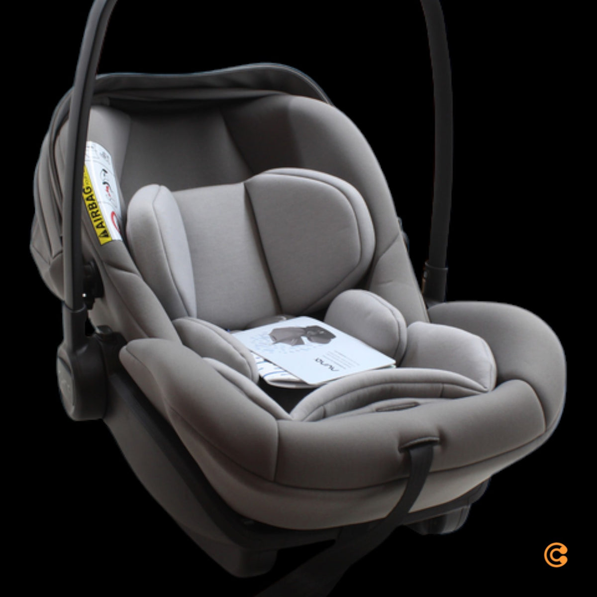 Nuna ARRA  Babyschale i size universal ISOFIX – Schlafen und Reisen in höchstem Komfort - 8719743748941