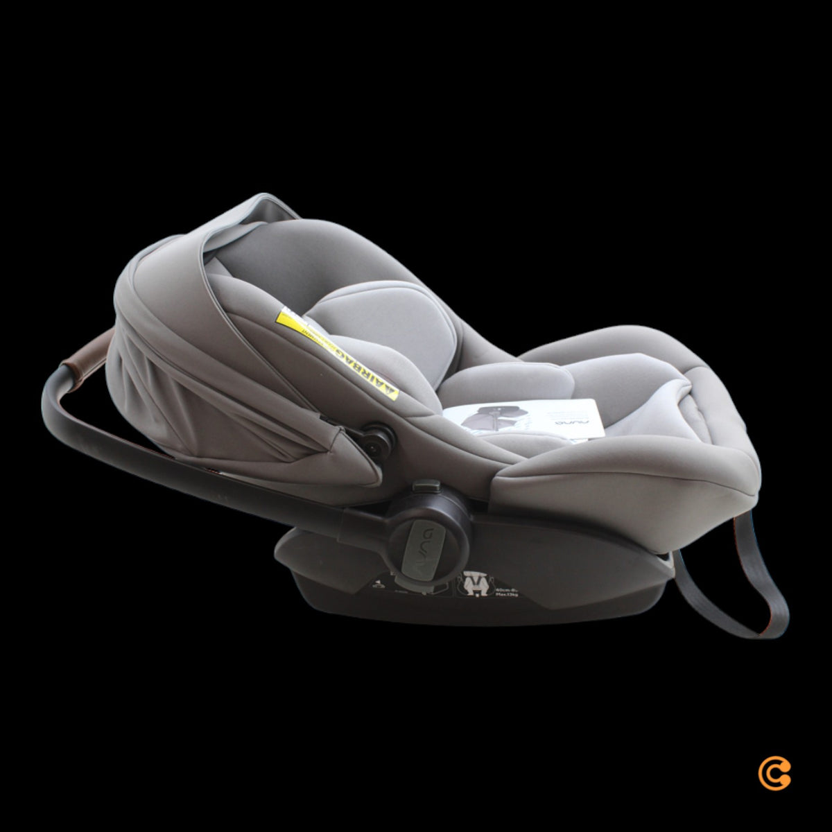 Nuna ARRA  Babyschale i size universal ISOFIX – Schlafen und Reisen in höchstem Komfort - 8719743748941
