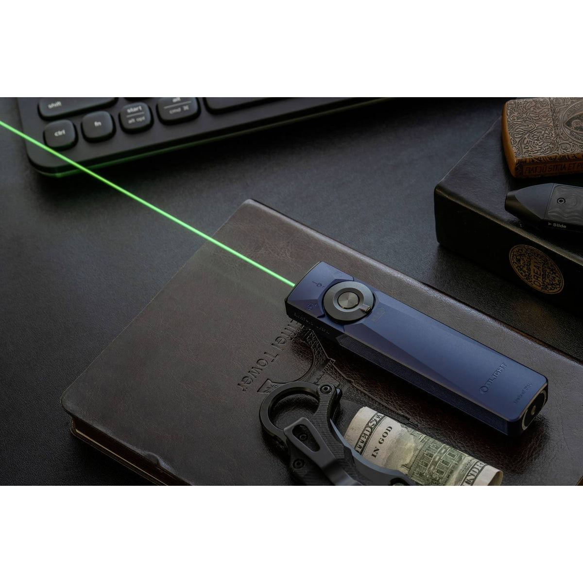 Olight Mini Taschenlampe Taschenlampe LED Arkfeld Ultra Navy Blue akkubetrieben - 6977261691664