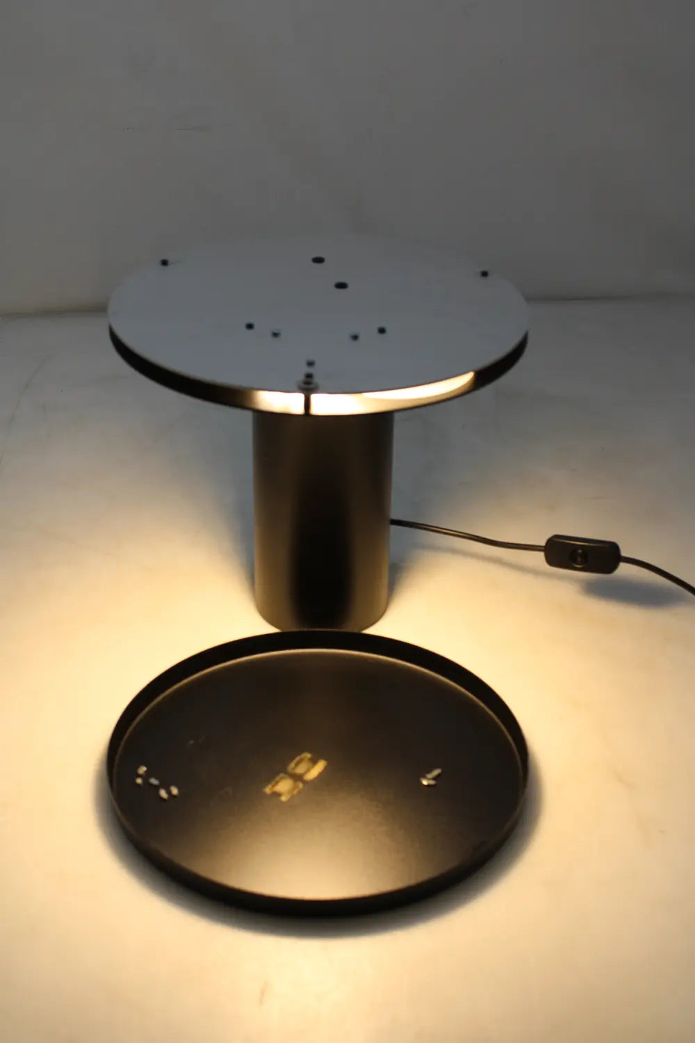 C-Ware Oluce   Cylinda 218 Led Tischleuchte Schwarz Matt Tischlampe Siehe Text/Foto - 221516