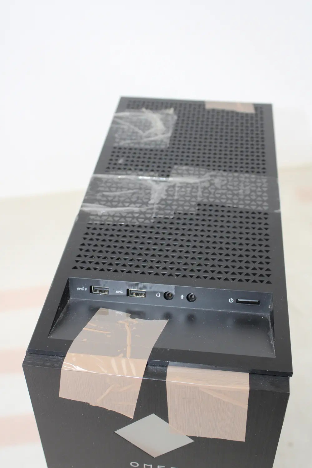C-Ware Omen 25 L Gaming Desktop Pc Gt15 0701ng Nvidia Ge Force Rtx 3070 Siehe Text - 196068236779
