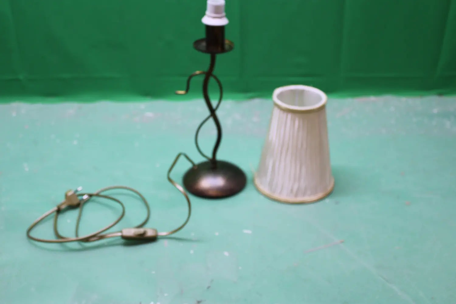 B-Ware Onli Delia Tischleuchte Leuchte Lampe Bronze Eisen 42 Cm Siehe Text/Foto - 8030626545489