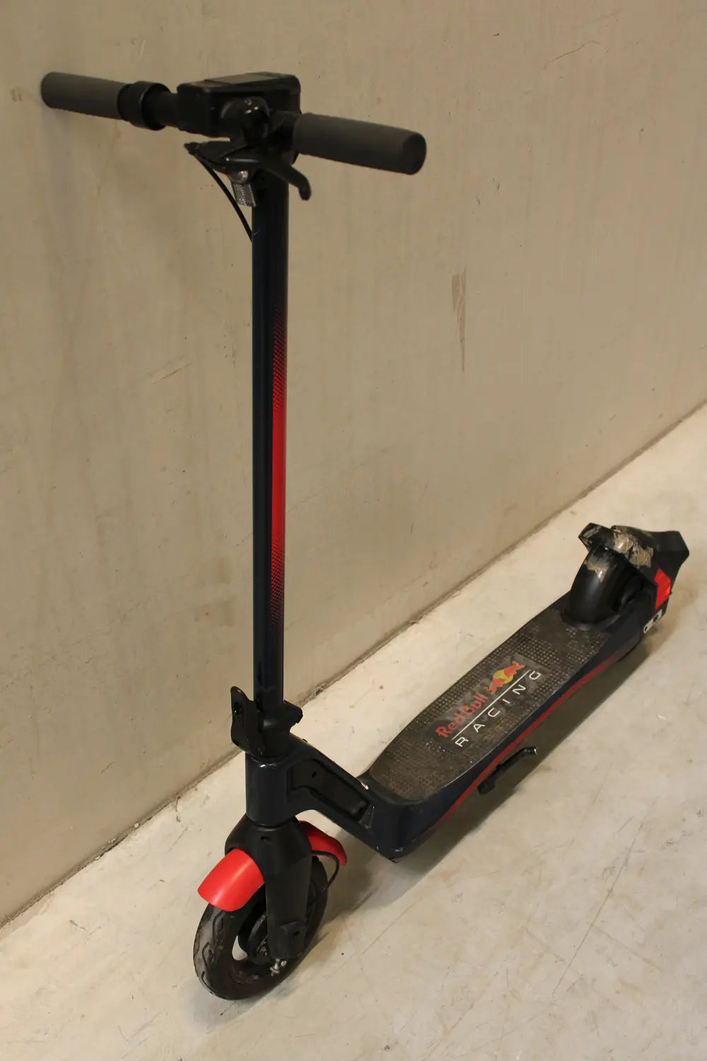 D-Ware Oracle Red Bull Racing E Scooter Roller Nine Rs 900 Rahmen 36 V Defektware - 4260186731358