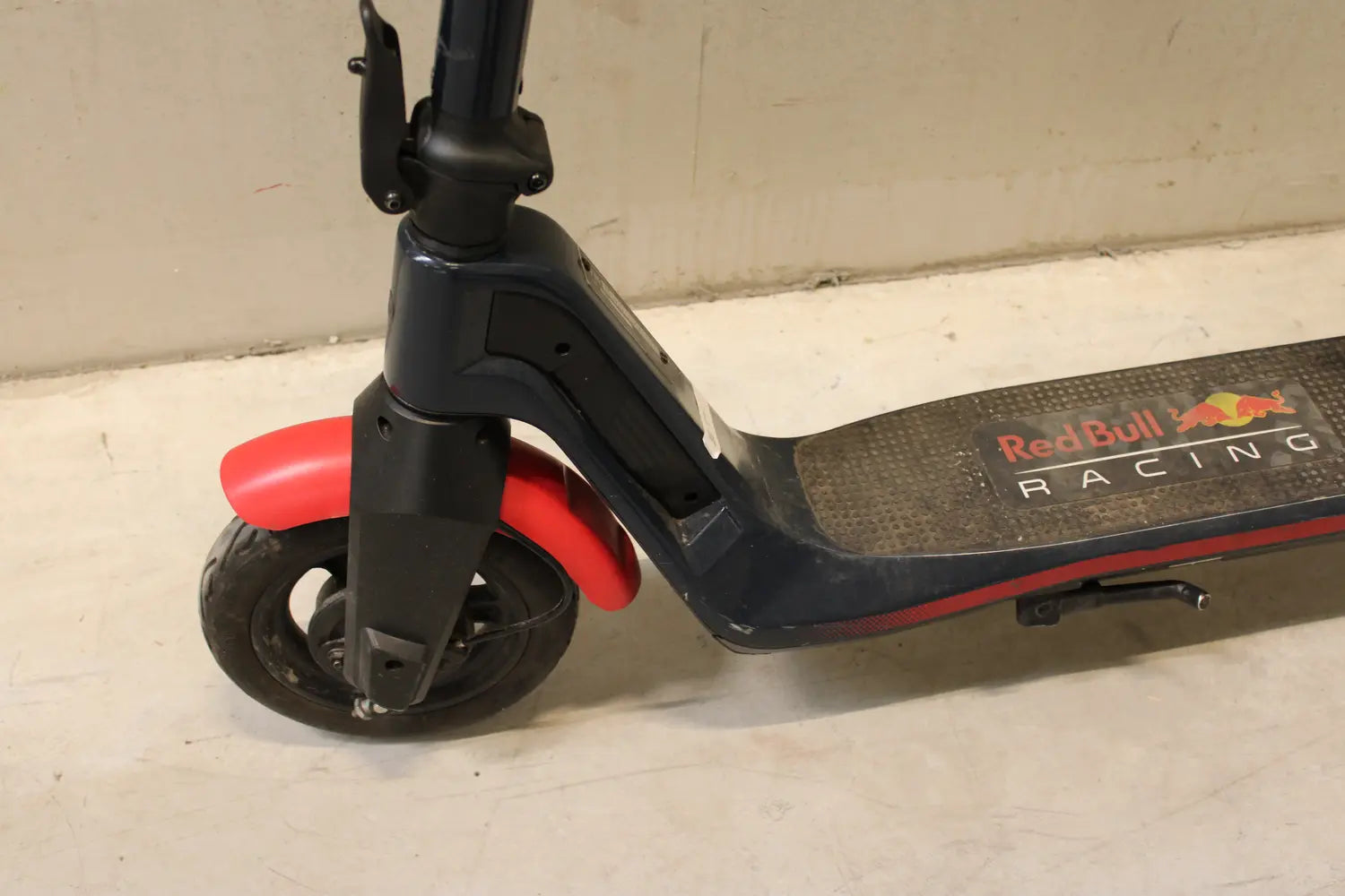 D-Ware Oracle Red Bull Racing E Scooter Roller Nine Rs 900 Rahmen 36 V Defektware - 4260186731358