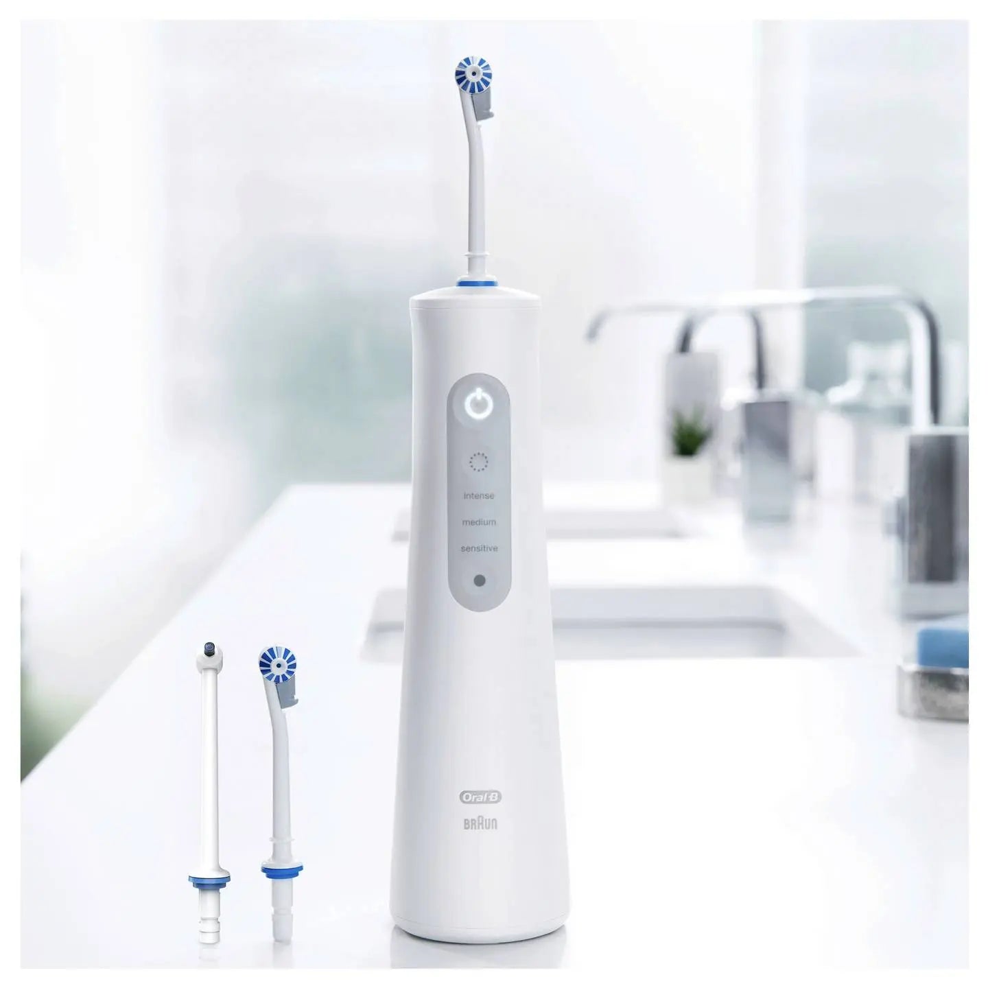 B-Ware Oral B Munddusche Zahnreiniger Aquacare 6 Oxyjet Weiß Wasserstrahl Zahnspange65 - 4210201436294