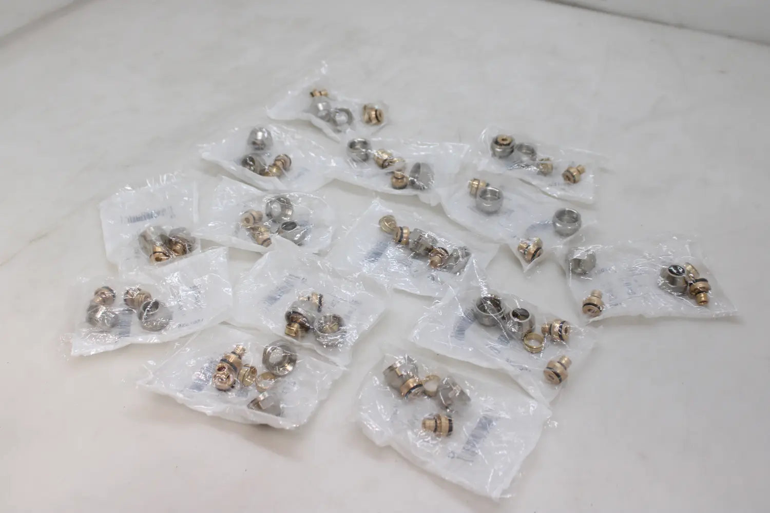 B-Ware Oventrop Klemmringverschraubung Cofit S 16x2mm 3/4″ Kunststoffrohr 14 Sets - 4026755192179