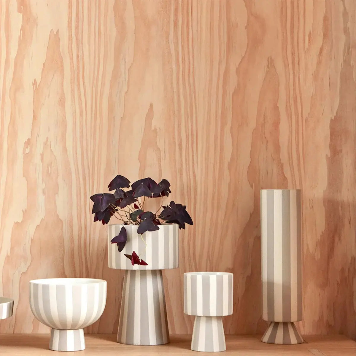 B-Ware Oyoy Vase Gefäß Streifenmuster Keramik Weiß Schwarz 28 Cm Toppu Serie - 5712195075927