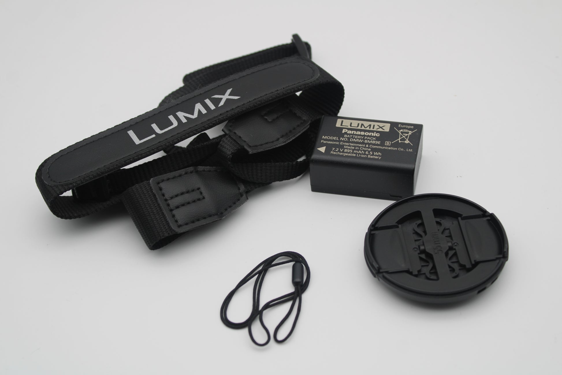 Panasonic DC-FZ82 Digitalkamera 18.1 Megapixel Opt. Zoom: 60 x SIEHE TEXT/FOTO - 5025232964772