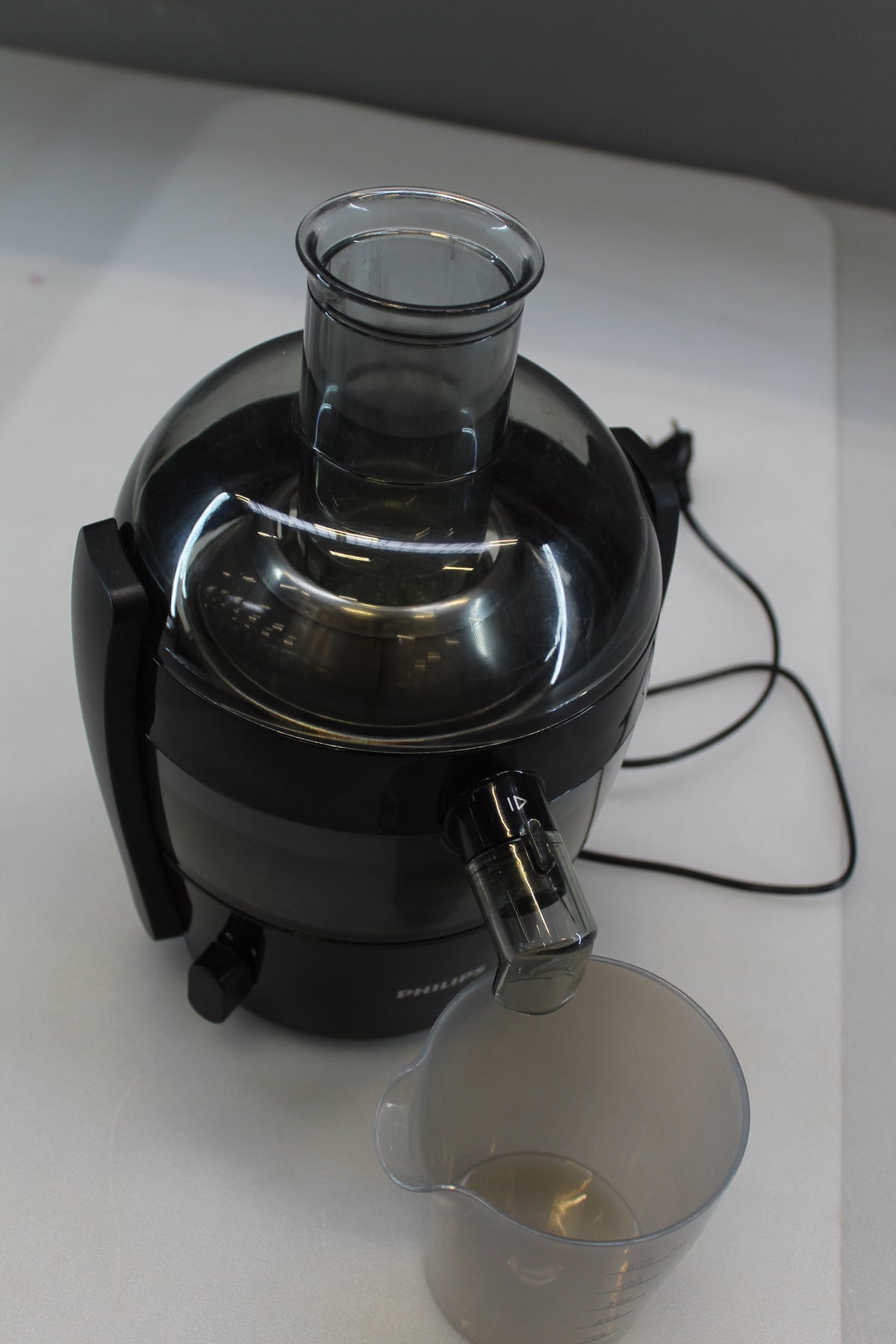 Philips Entsafter Saftpresse Zentrifugal-Entsafter QuickClean SIEHE TEXT/FOTO399 - 8710103642756