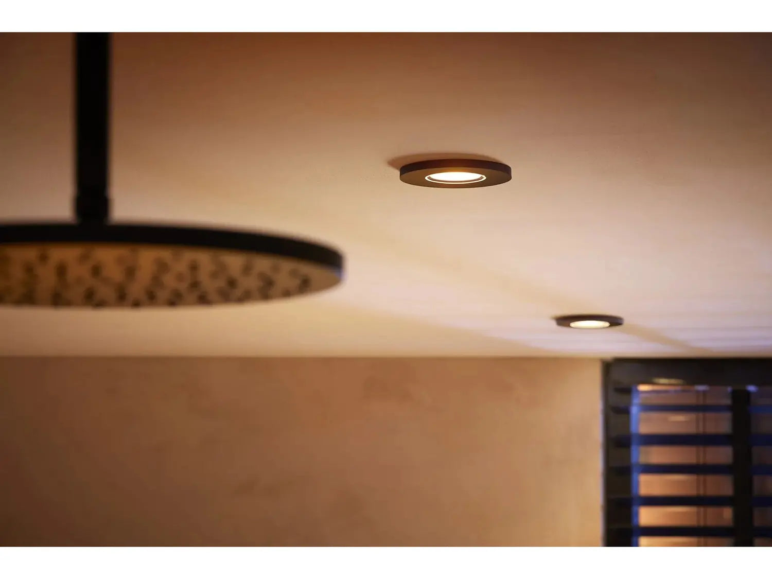 B-Ware Philips Hue Deckenleuchte Einbauspot Spot Smart Led Innenbereich Schwarz 3x Set  - 8720169320895