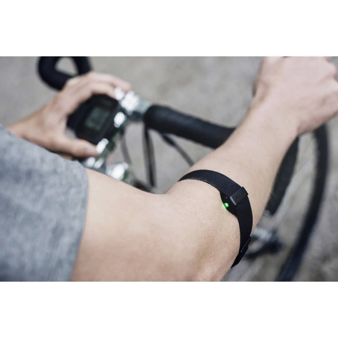 B-Ware Polar Oh1 Pulsarmband Pulsmessgerät Pulsmessung Arm Schwarz Onesize Siehe Text - 725882050034