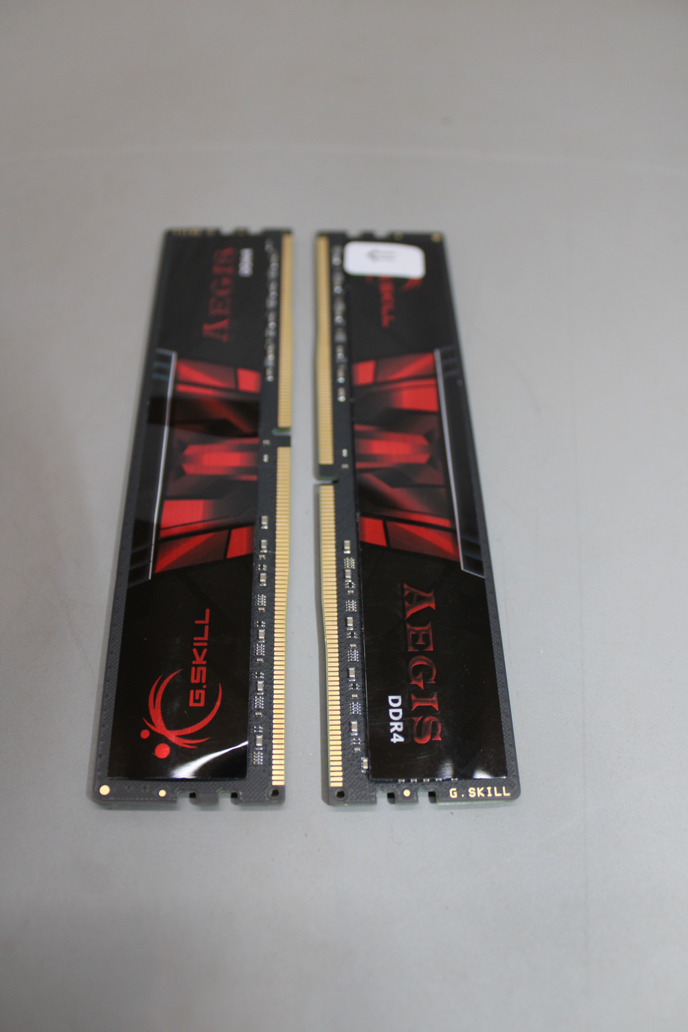 G.Skill Aegis Pc Arbeitsspeicher Kit Ddr4 32 Gb 2 X 16 Gb Non Ecc Defektware D-Ware - 4713294224415