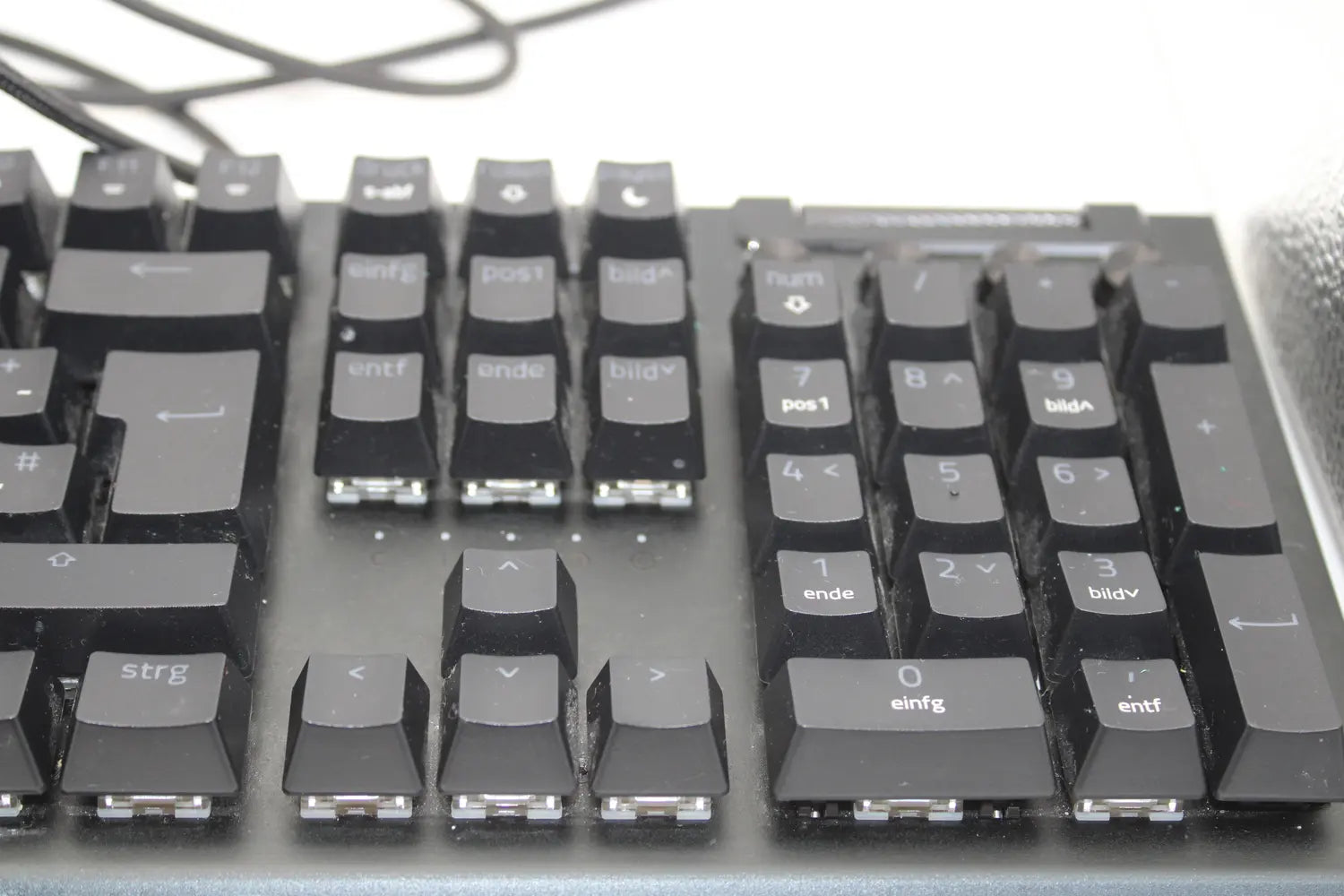 B-Ware Razer Tastatur Keyboard Black Widow V4 Pro Kabelgebunden Qwertz Siehe Text/Foto - 8887910072219