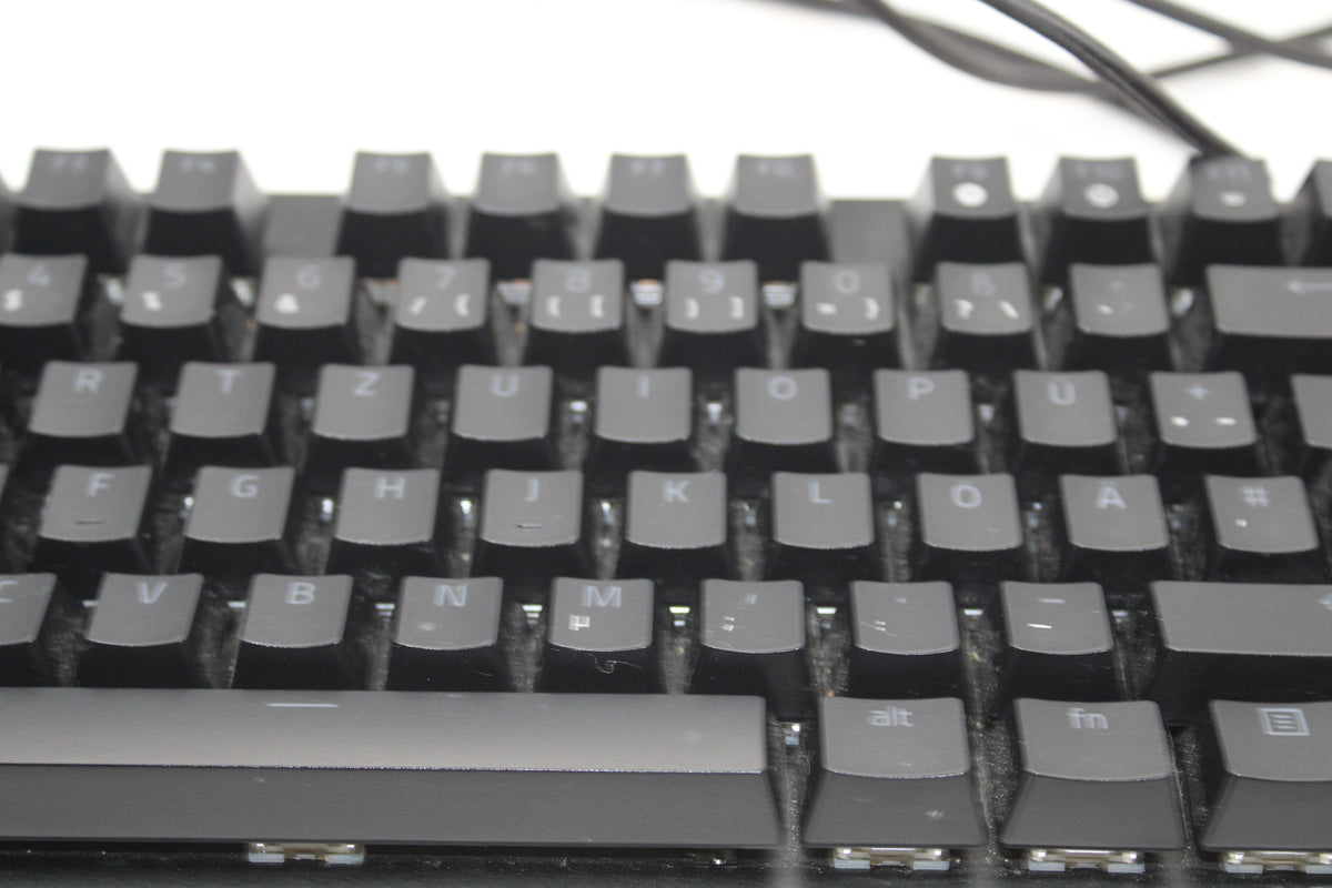 Razer Tastatur Keyboard BlackWidow V4 Pro Kabelgebunden QWERTZ SIEHE TEXT/FOTO - 8887910072219