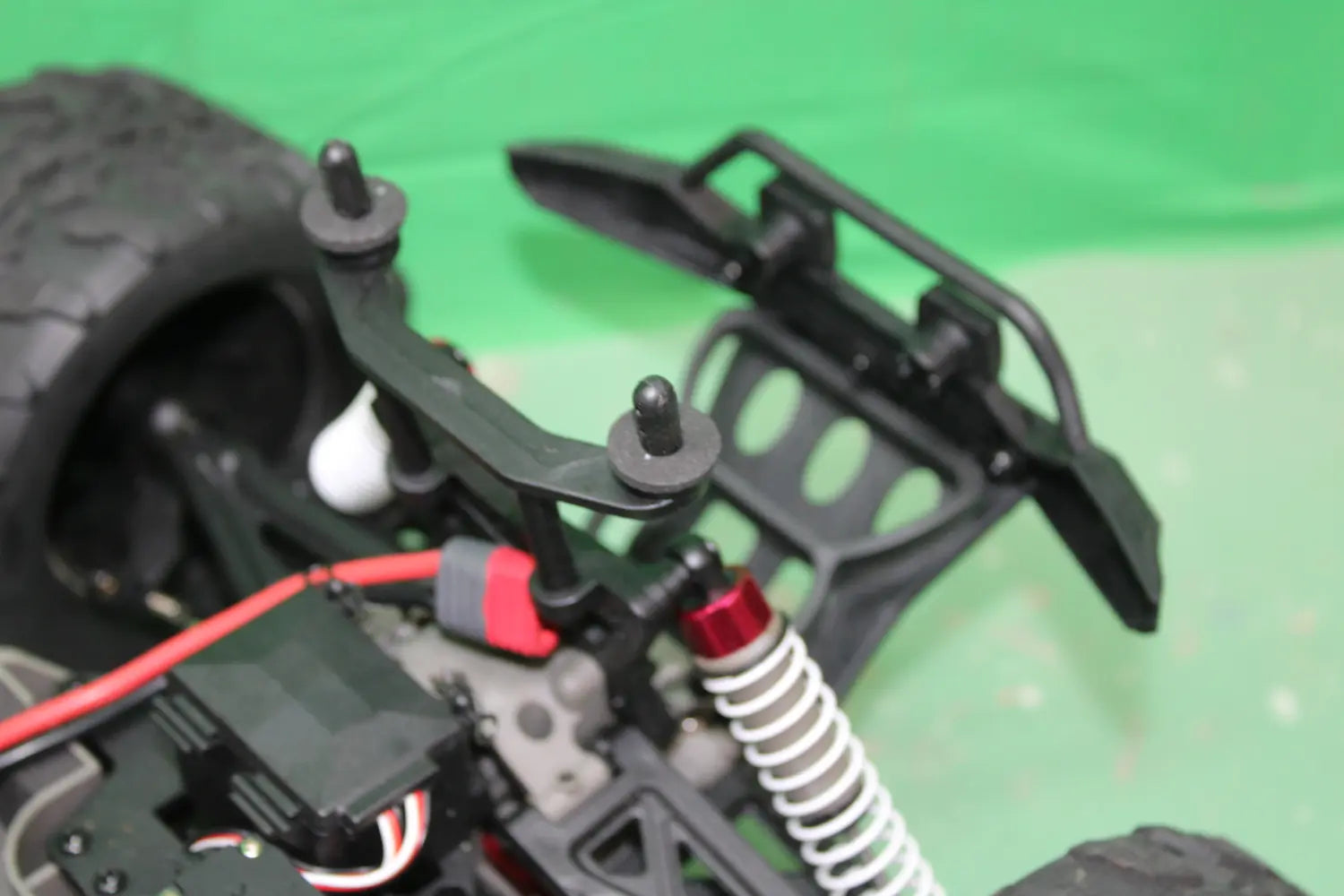 B-Ware Reely Rc Monstertruck Modellauto New2 1:10 Akku Ladegerät Truck Siehe Text/F889 - 4064161259666