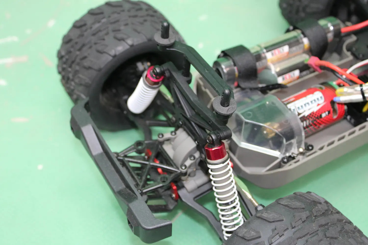 B-Ware Reely Rc Monstertruck Modellauto New2 1:10 Akku Ladegerät Truck Siehe Text/F889 - 4064161259666