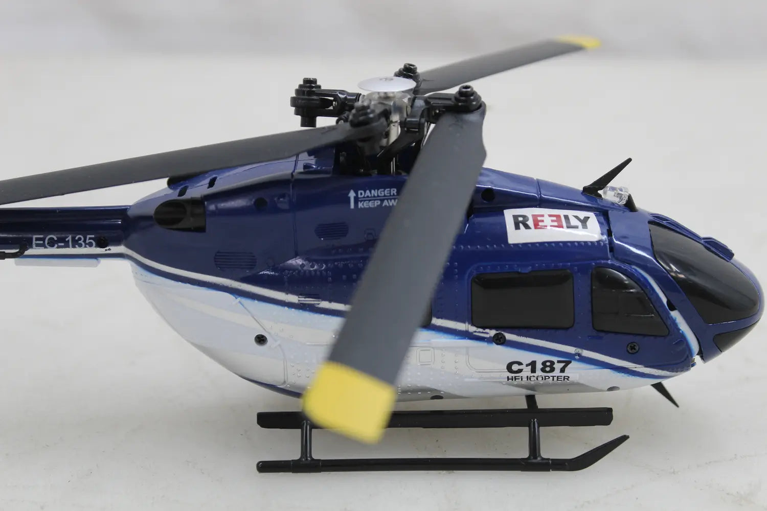 D-Ware Reely C187 Rc Hubschrauber Rt F Modelle Heli Rc Helikopter Rc Heli Defektware - 4064161248066