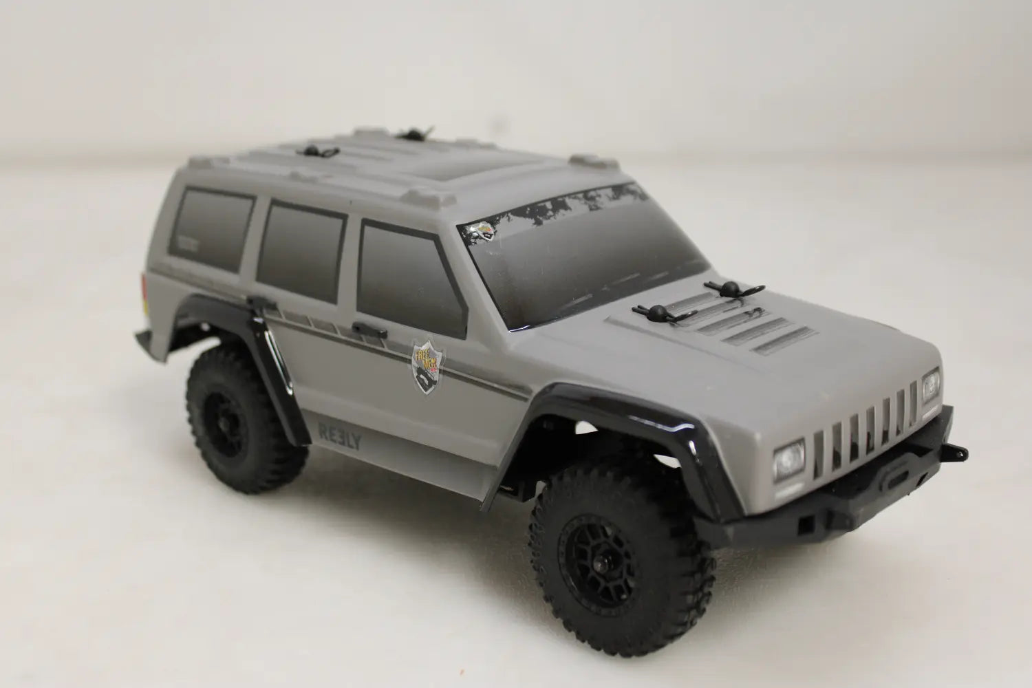 D-Ware Reely Free Men 1:10 Rc Modellauto Elektro Crawler Allradantrieb Defektware - 4053199921287
