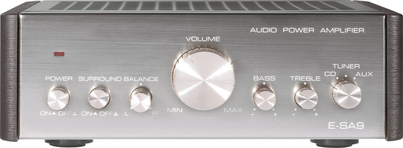 Amplificateur stéréo Hi-Fi Renkforce E Sa9 2 x 12 W, argent, marron foncé (produit d'occasion).